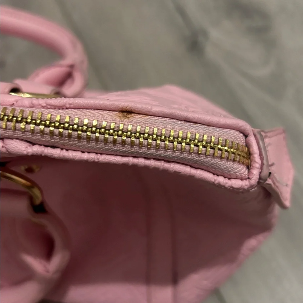 Juicy Couture Light Pink Embossed Satchel - Picture 2 of 2